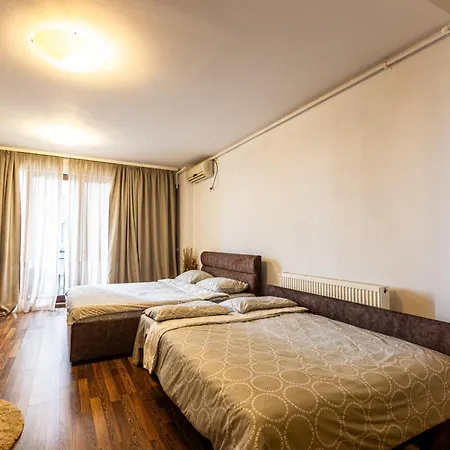 Coral Apartment