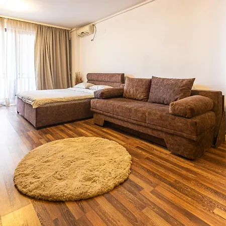 Apartment Coral Mamaia